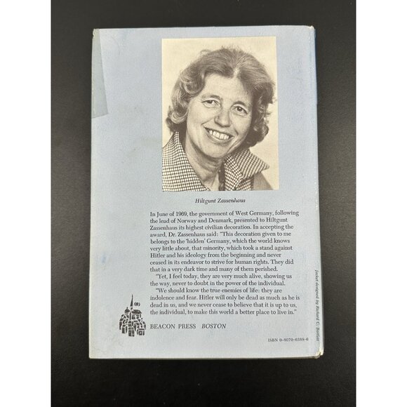 Walls by Hiltgunt Zassenhaus,1974, 1st edition, Signed Beacon Press - Picture 2 of 8